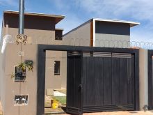 Casa nova com suíte - região asfaltada - lindo projeto