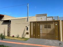 Linda casa na Vila Nasser