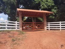 Chácara com 8,75 hectares - Guia Lopes da Laguna