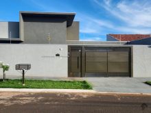 Casa térrea com cozinha planejada