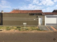 Casa térrea com energia fotovoltaica
