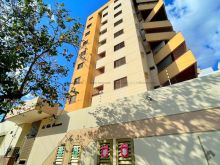 Villa Romana - duplex com armários e piscina