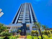 Apartamento no edifício Gaudí em andar alto