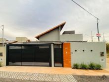 Excelente casa no Estrela Park