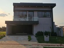 Alphaville III - 5 quartos