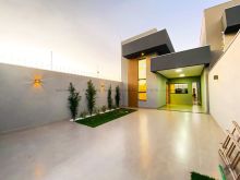 Casa com 3 dormitórios próximo ao aeroporto