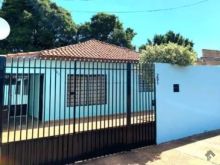 Casa excelente com terreno de 420m²