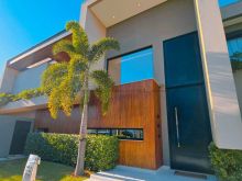 Imponente sobrado com 4 suítes - Residencial Damha II
