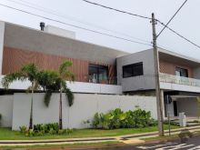 Sobrado de esquina - 5 suites