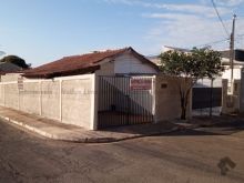Ótima casa no Aero Rancho