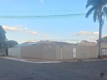 Terrenão esquina
