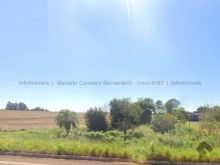 Área rural produtiva próxima a cidade