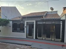 Casa toda reformada e rica em planejados