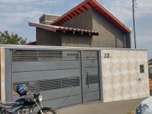Linda casa com 2 quartos/suíte