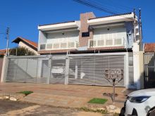 Sobrado com 5 suítes na Chácara Cachoeira