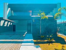 Casa térrea 3 suítes + escritório - Res. Alphaville
