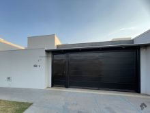 Casa de 03 quartos sendo 1 suíte no Novos Estados