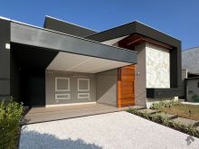 Casa nova com 3 suítes - piscina e planejados