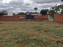 Terreno amplo com frente de 22 metros