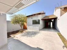 Excelente casa muito bem localizada