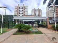 Upper com churrasqueira na sacada