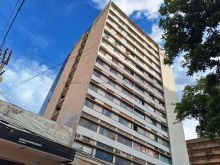 Cobertura/duplex no Ed. Rachid Neder