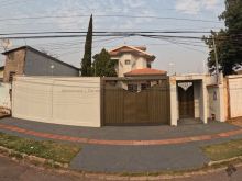 Excelente sobrado comercial no Vilas Boas