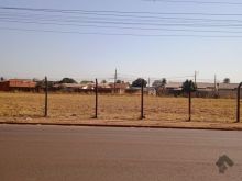24 lotes de 360m² cada