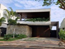 Linda casa térrea no Alphaville II - pronta