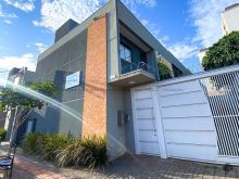 Sobrado no Residencial Mata do Jacinto