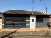 🏡 Casa com piscina no Aero Rancho