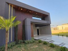Linda e moderna casa em condomínio Alphaville III