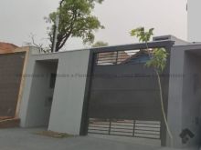 Casa novinha
