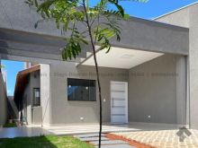 Casa com 3 quartos - 2 banheiros - 2 vagas