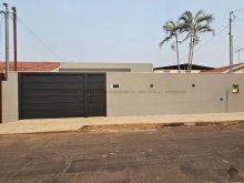 Casa reformada com fotovoltaica