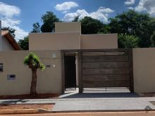 Casa térrea nova