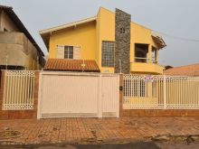 Sobrado bairro Vila Planalto