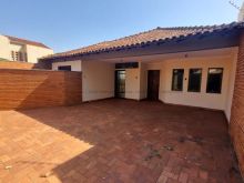Imperdível - casa com ótima localização