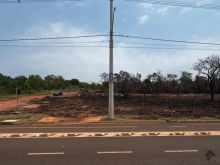 Oportunidade - terreno de esquina no asfalto