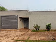 Casa linda moderna com piscina e ótima localização