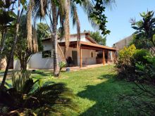 Excelente casa térrea com terreno de 600m²