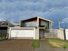 Excelente casa no Parque Alvorada