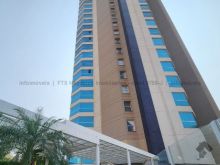 Apartamento com 4 suítes e 4 vagas