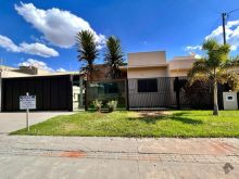 Excelente casa no Jardim Cristhais I