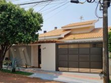 Casa térrea com 2 suítes - piscina e gourmet