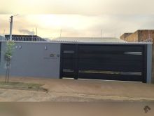 Casa com 1 suíte e 2 quartos - área gourmet