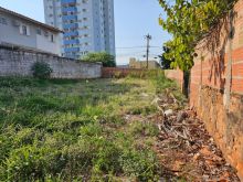 Terreno 480m² - rua Amazonas com Pedro Celestino