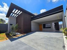 Maravilhoso imóvel com piscina