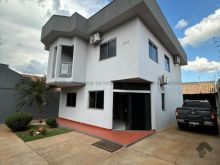 Sobrado comercial completo