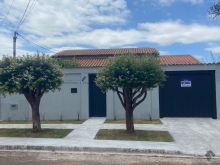 Linda casa térrea Pioneiros